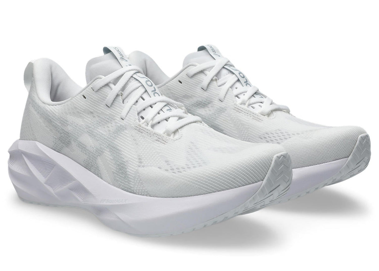 ASICS Men's Novablast 5