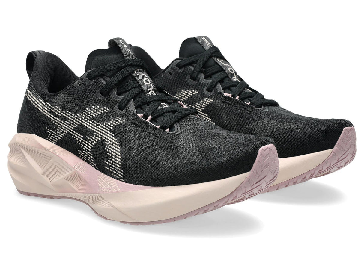 ASICS Women's Novablast 5