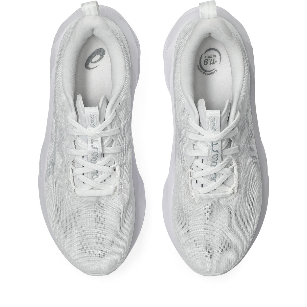 ASICS Women's Novablast 5