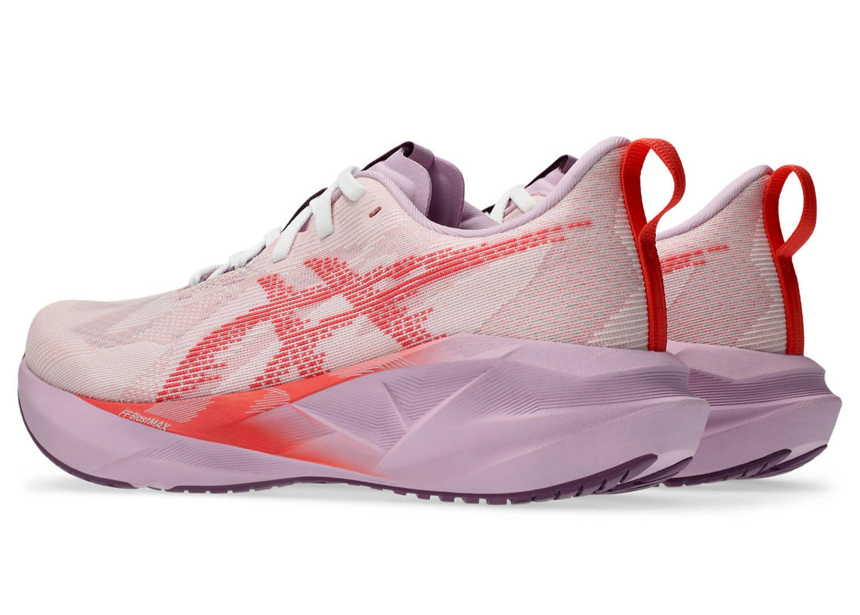 ASICS Women's Novablast 5