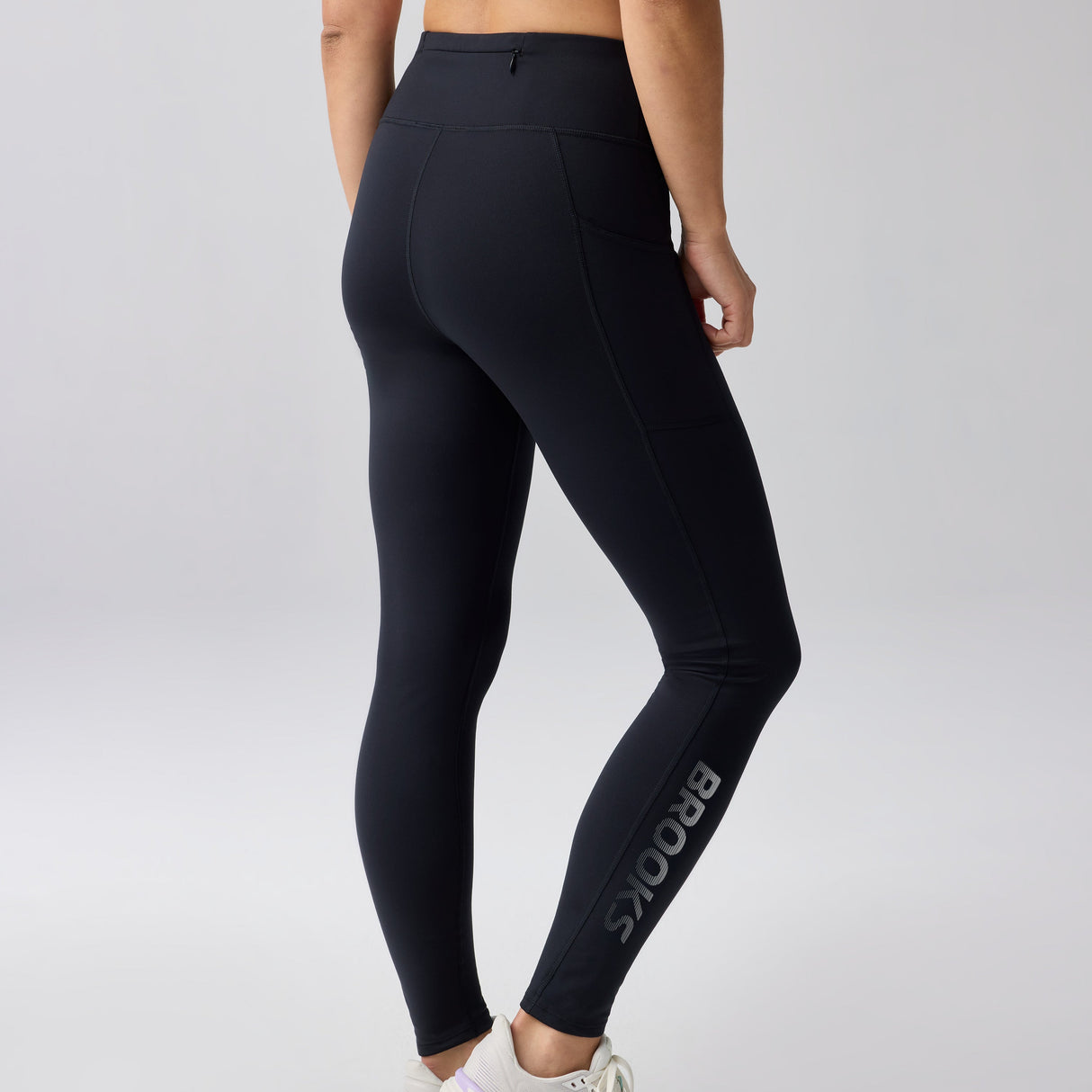 Brooks Women's Momentum Thermal Tight 2.0