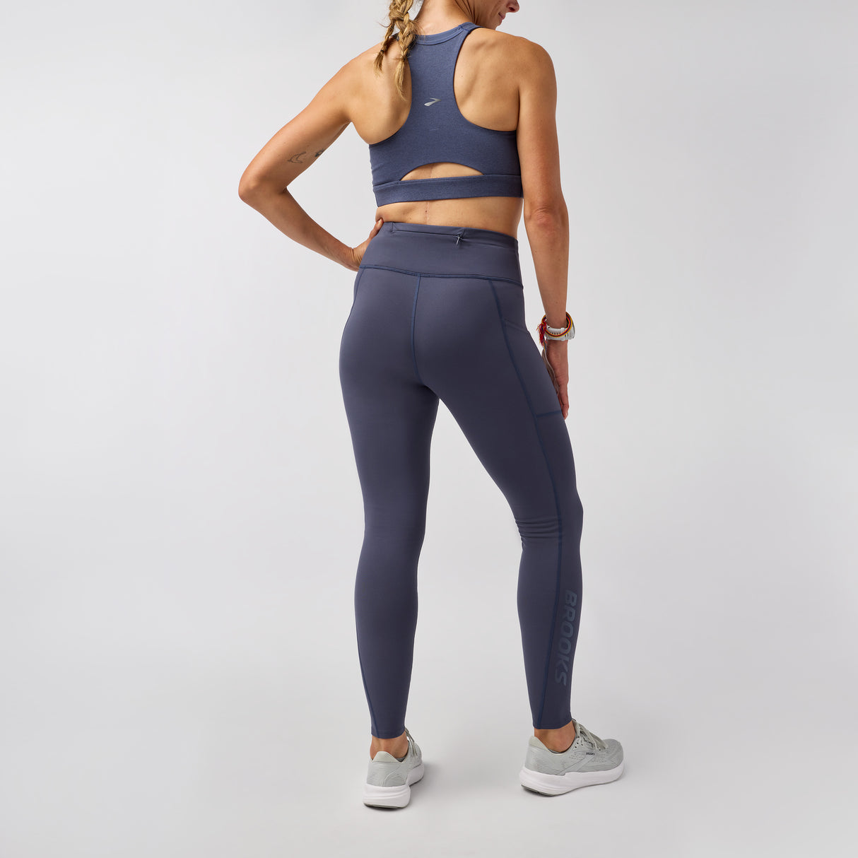 Brooks Women's Momentum Thermal Tight 2.0