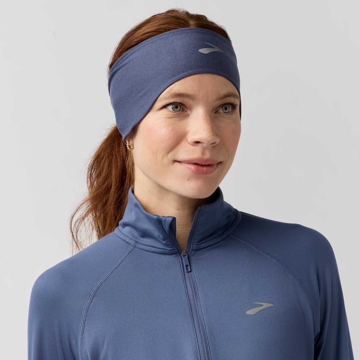 Brooks Luxe Thermal headband for outdoor exercise in cold weather