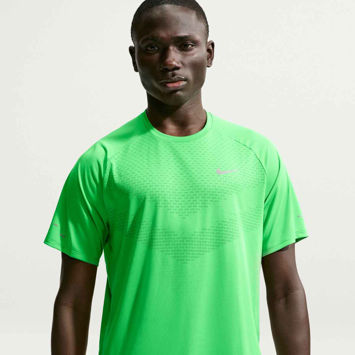 Nike Men's Stride Dri-FIT ADV Short-Sleeve Running Top