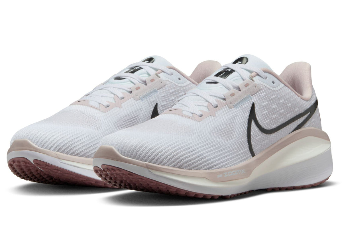 Nike Women's Vomero 17