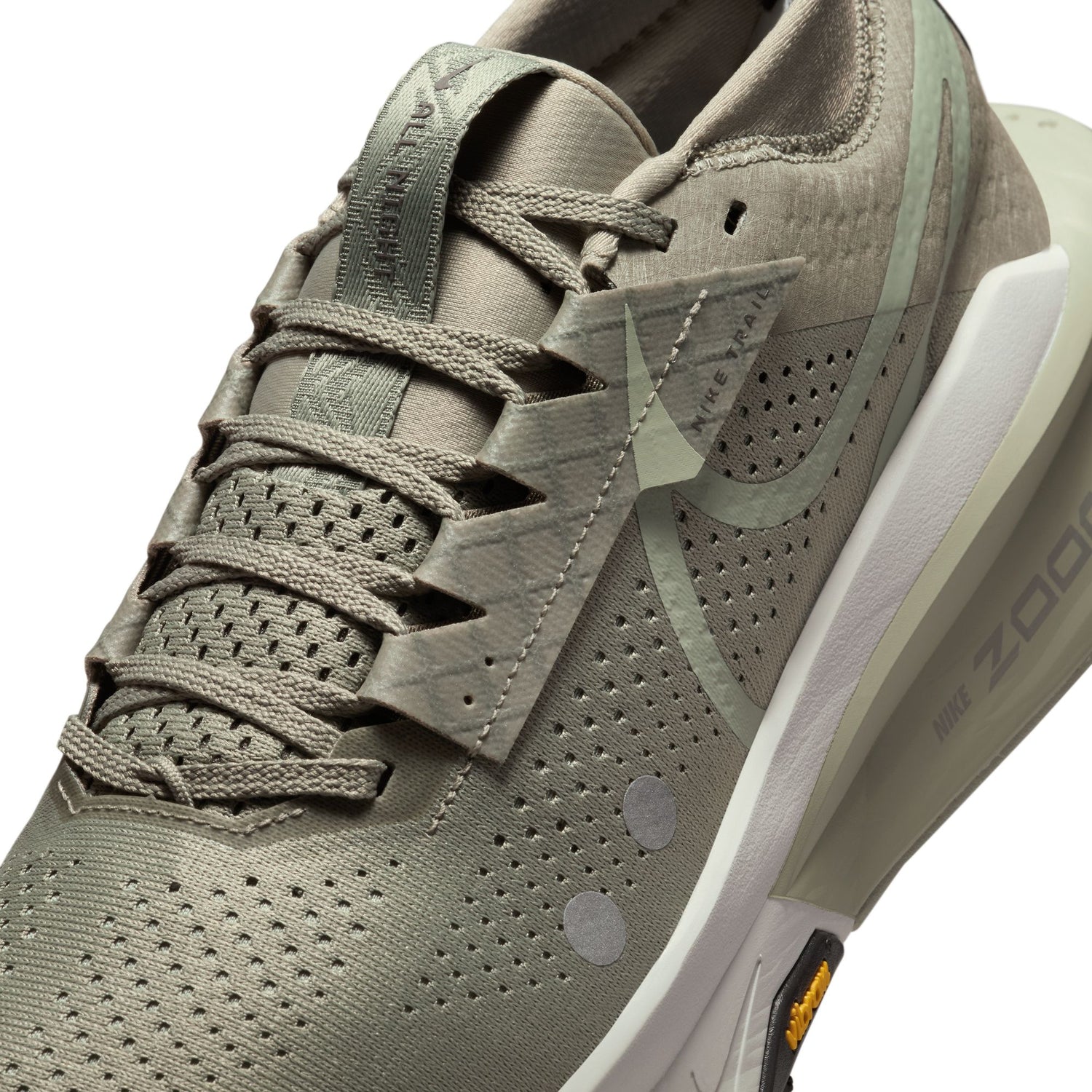 Nike Men's Zegama Trail 2
