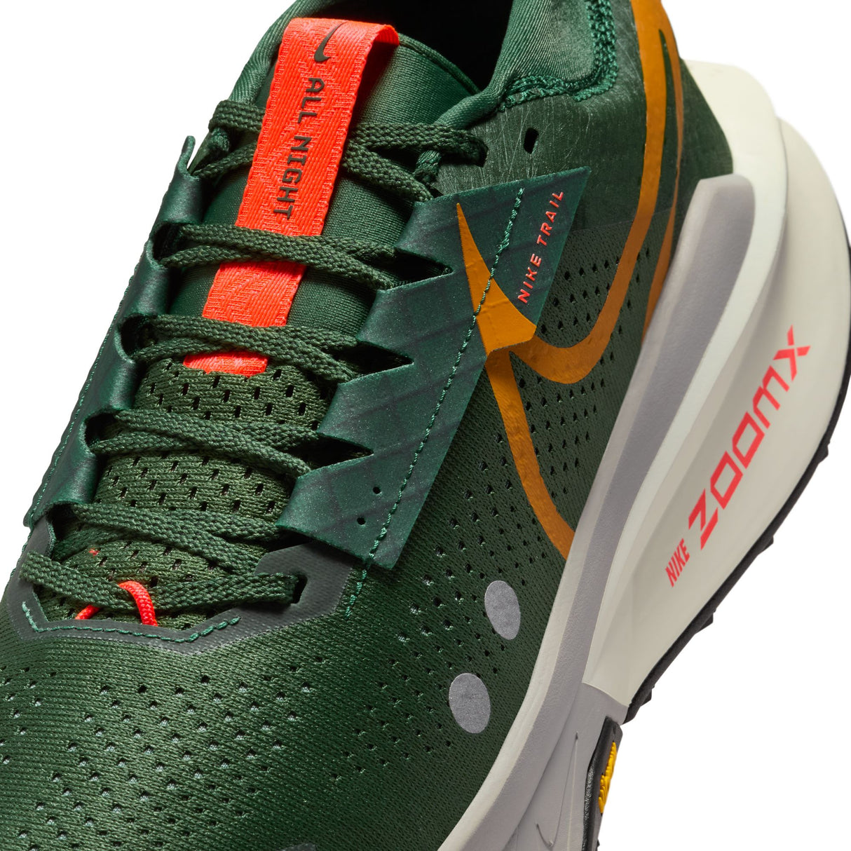 Nike Men's Zegama Trail 2