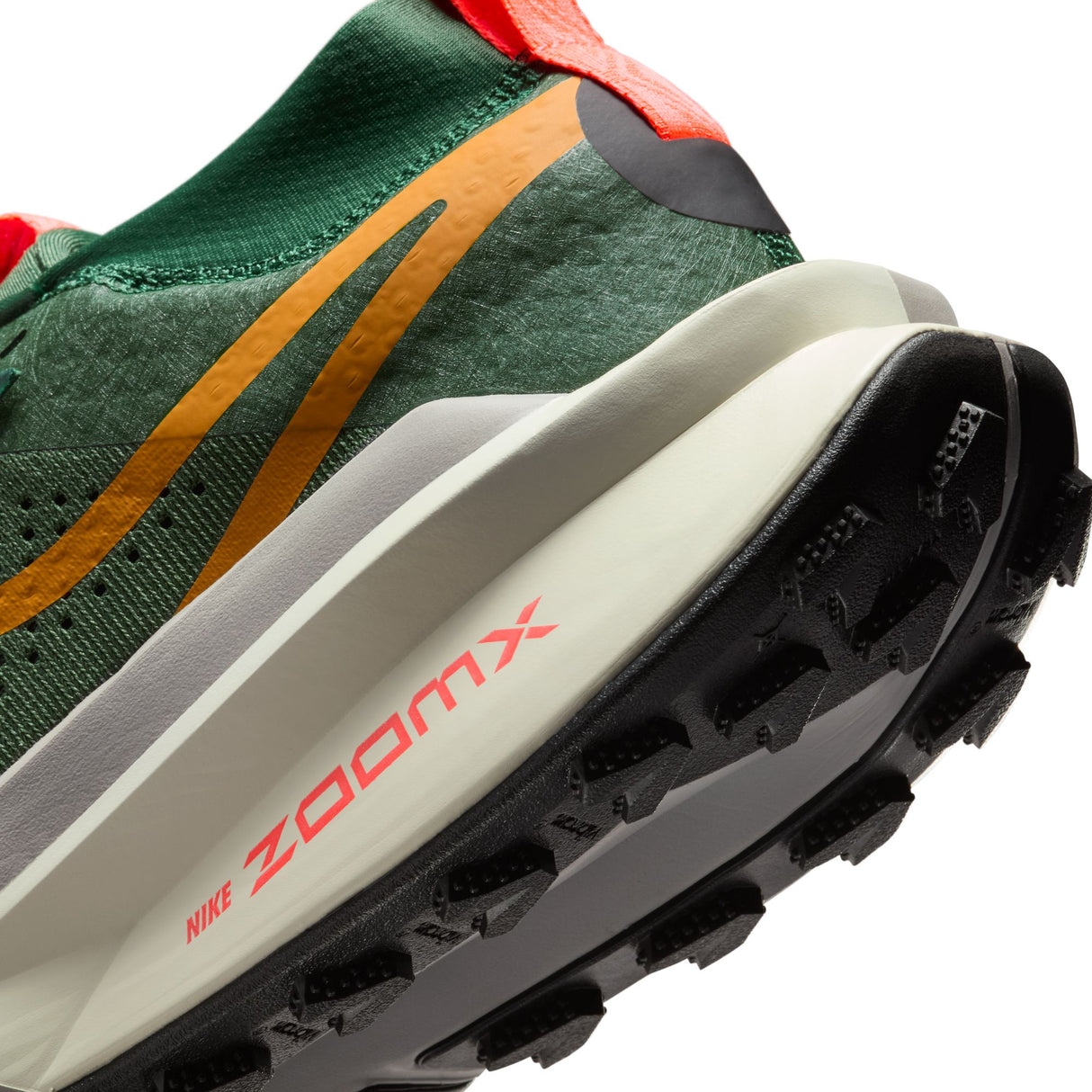 Nike Men's Zegama Trail 2