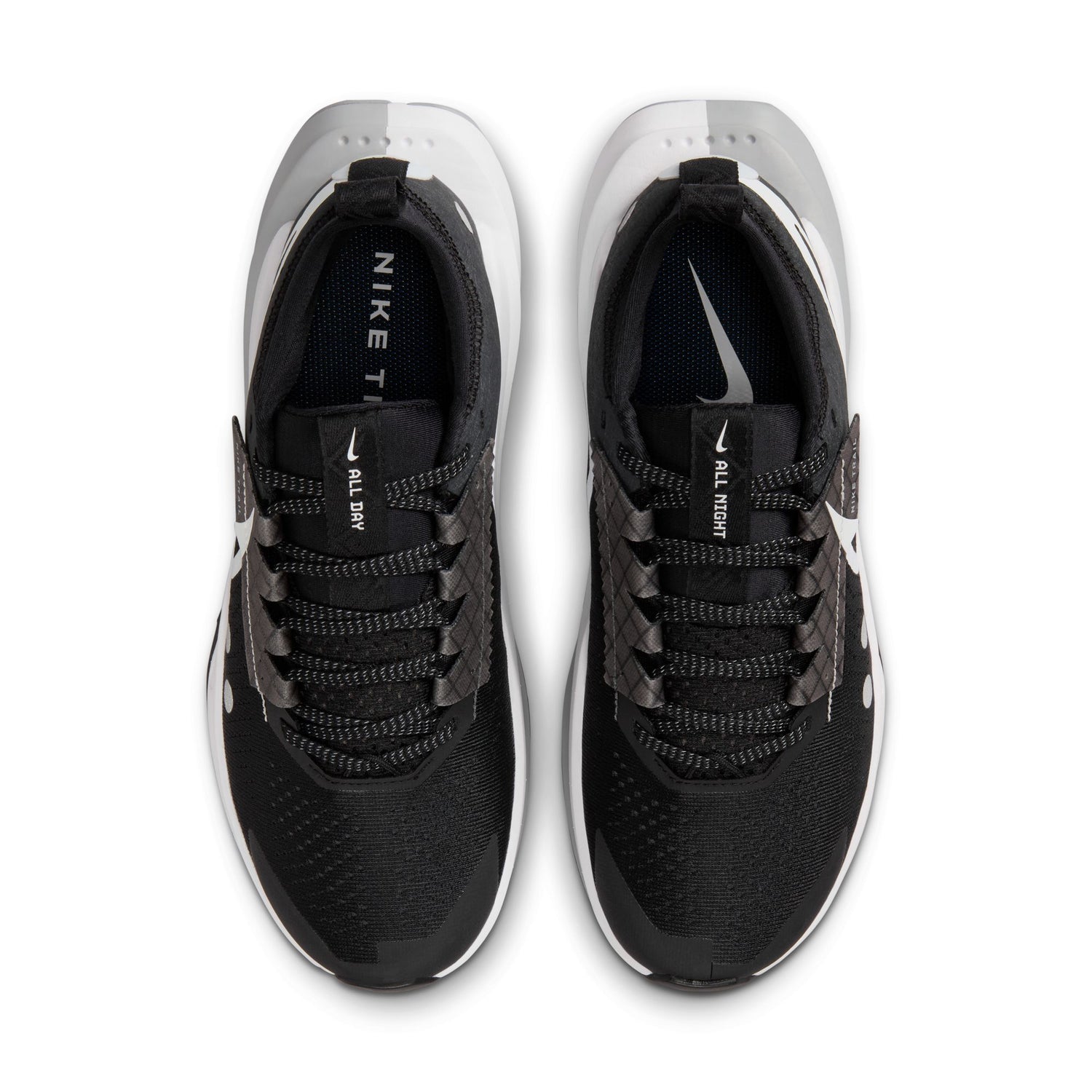 Nike Women's Zegama Trail 2