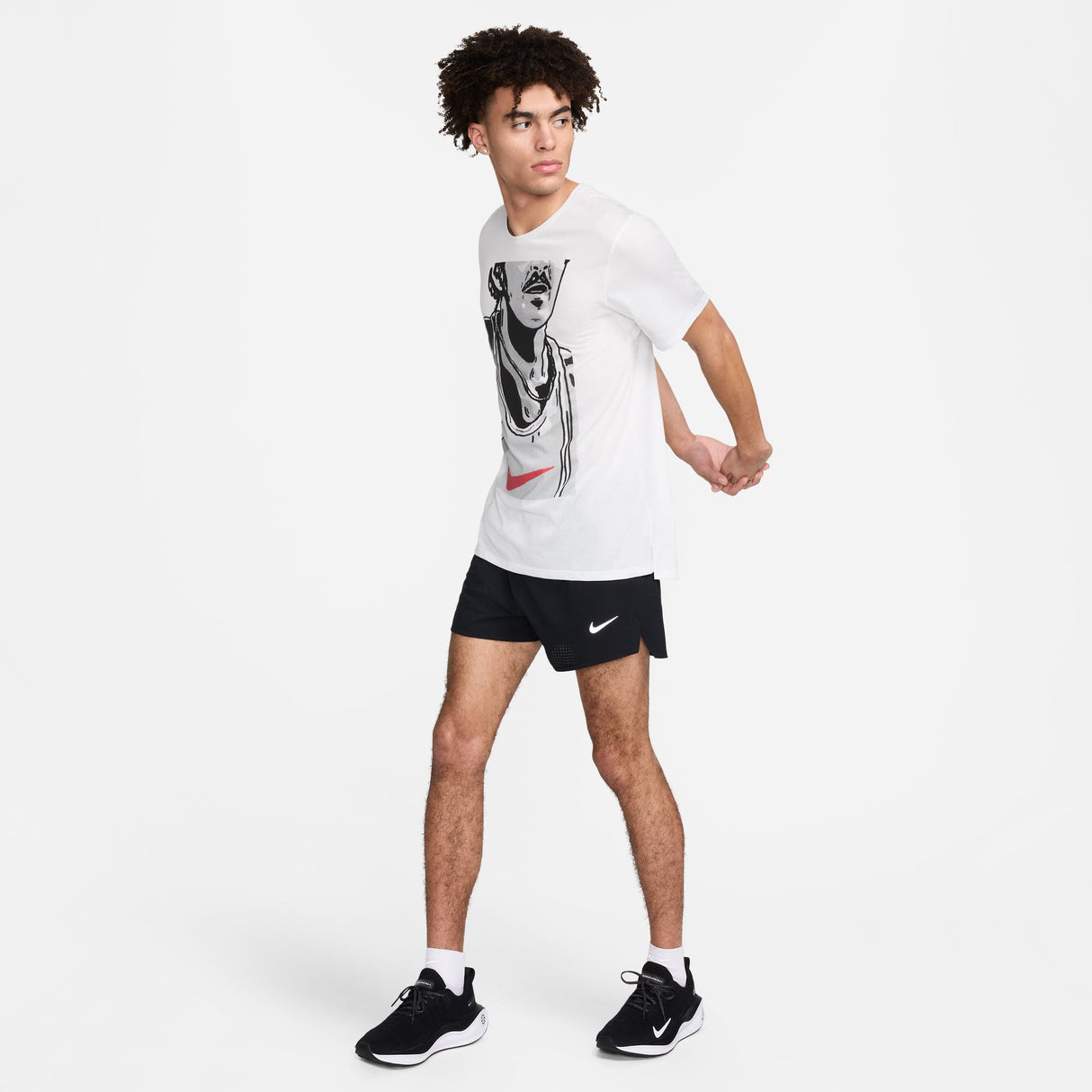 Nike Men's Rise 365 Run Energy Short-Sleeve Running Top
