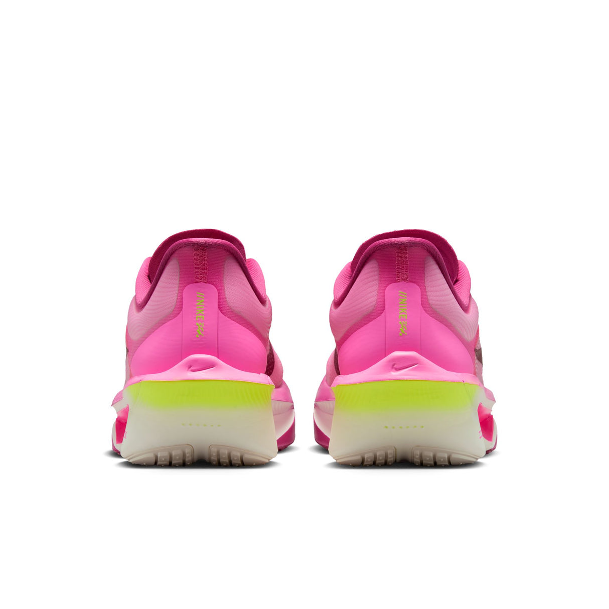 Nike Women's Zoom Fly 6