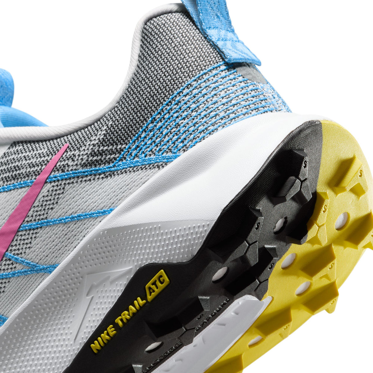 Nike Women's Wildhorse 10