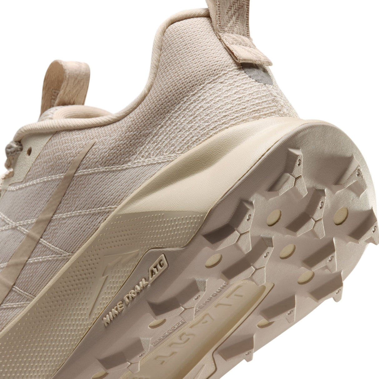 Nike Women's Wildhorse 10