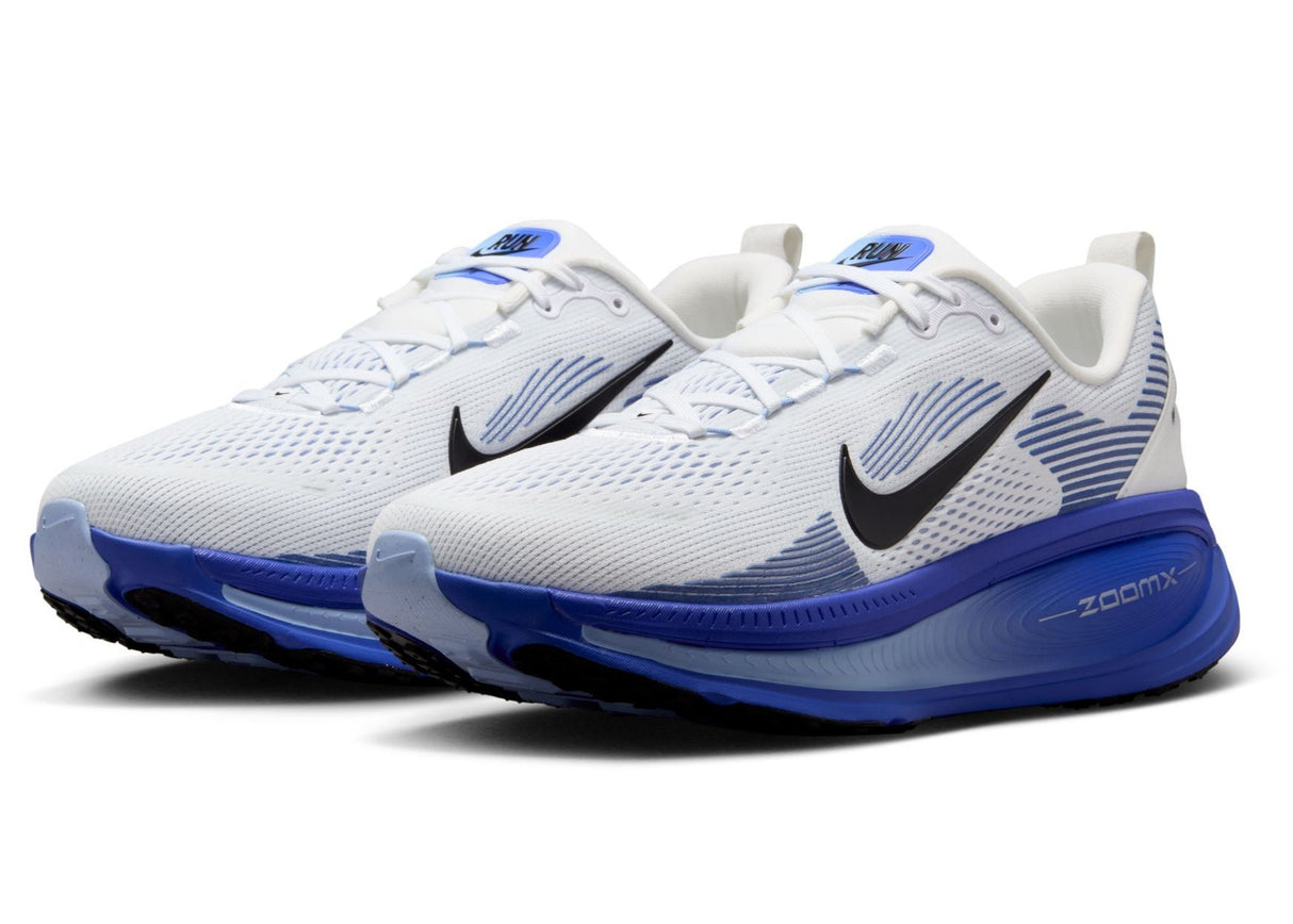 Nike Men's Vomero 18 highly cushioned road running shoe