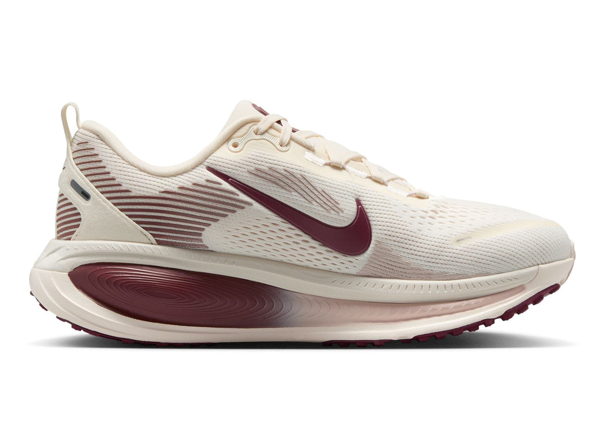 Nike Women's Vomero 18