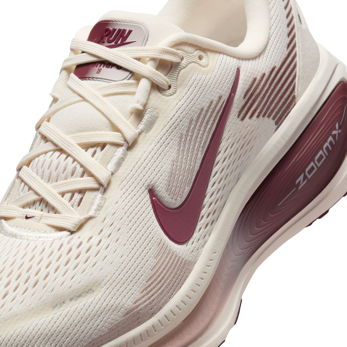 Nike Women's Vomero 18