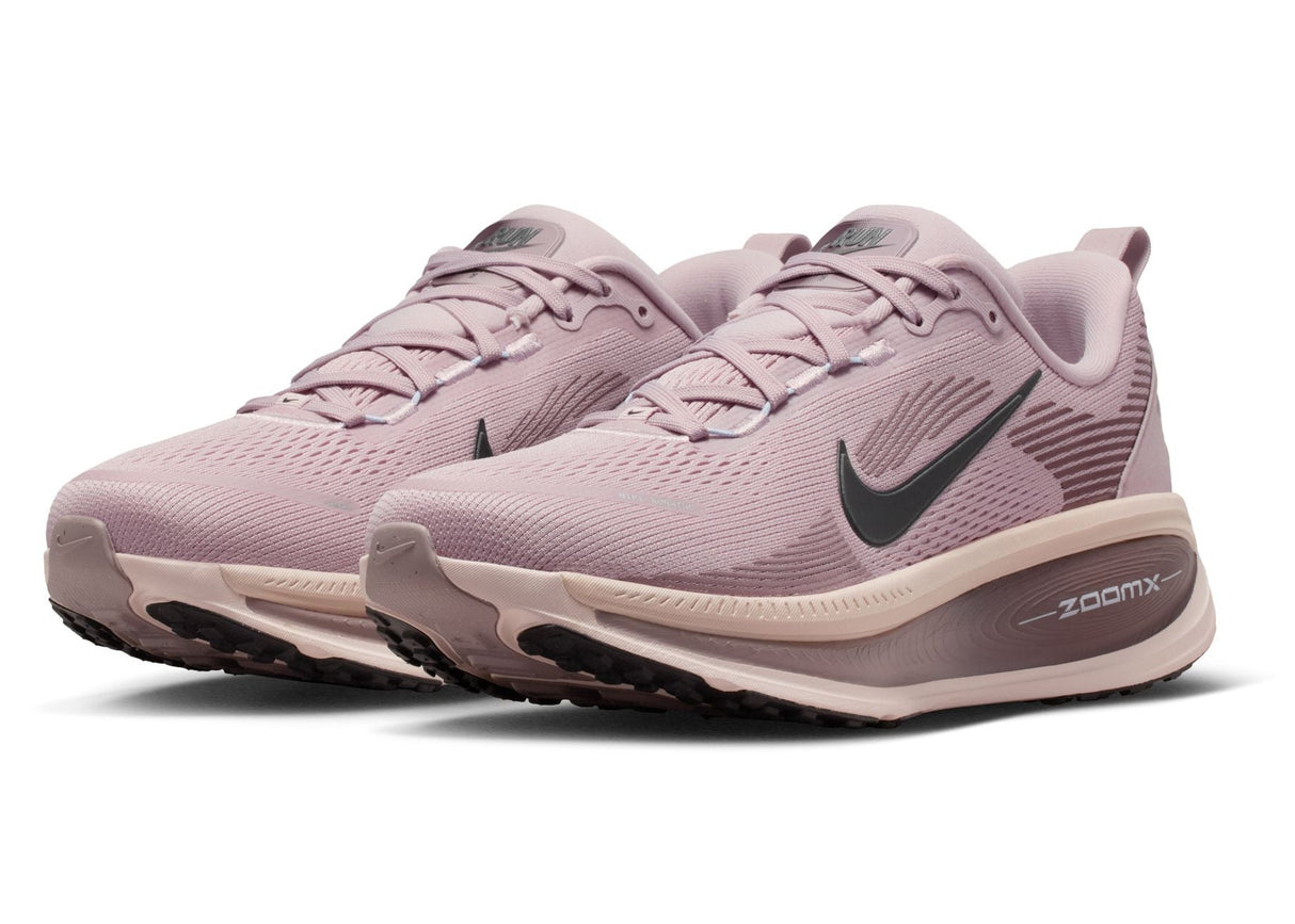 Nike Women's Vomero 18