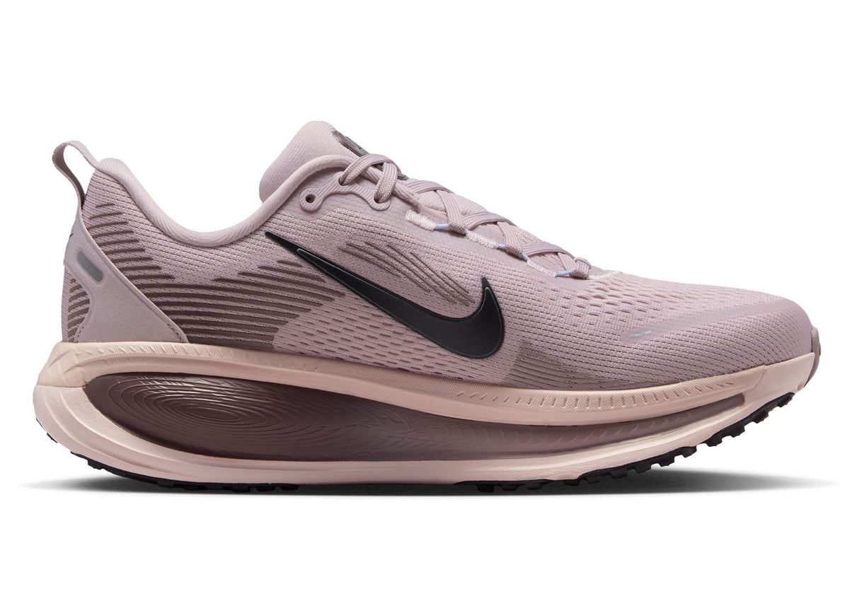 Nike Women's Vomero 18