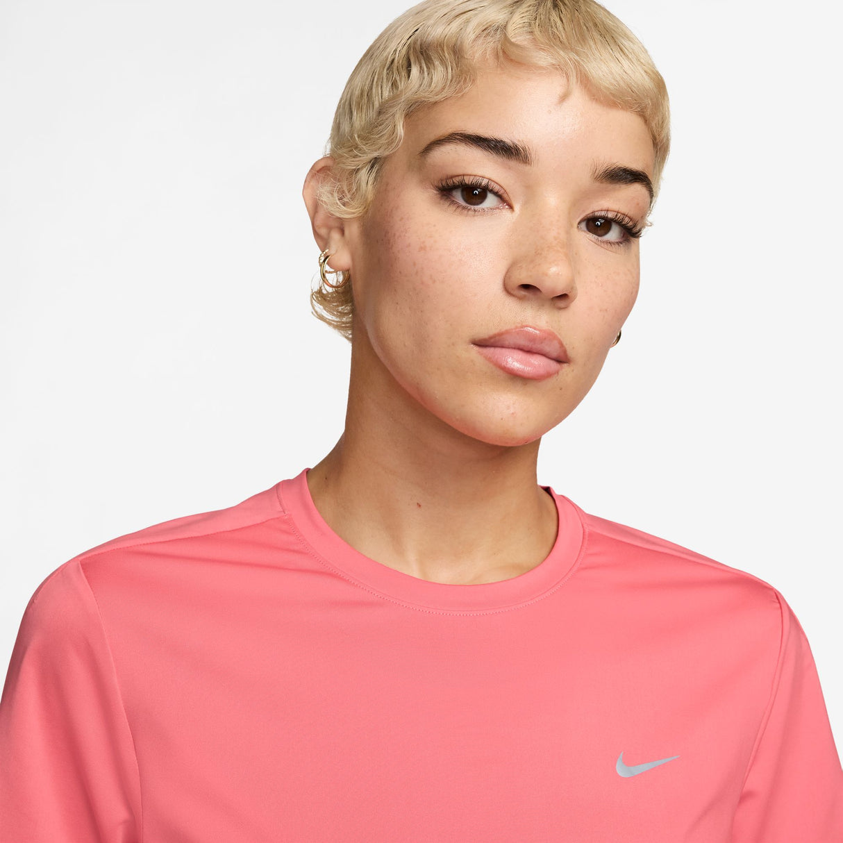 Nike Women's Swift Dri-FIT Short-Sleeve Running Top