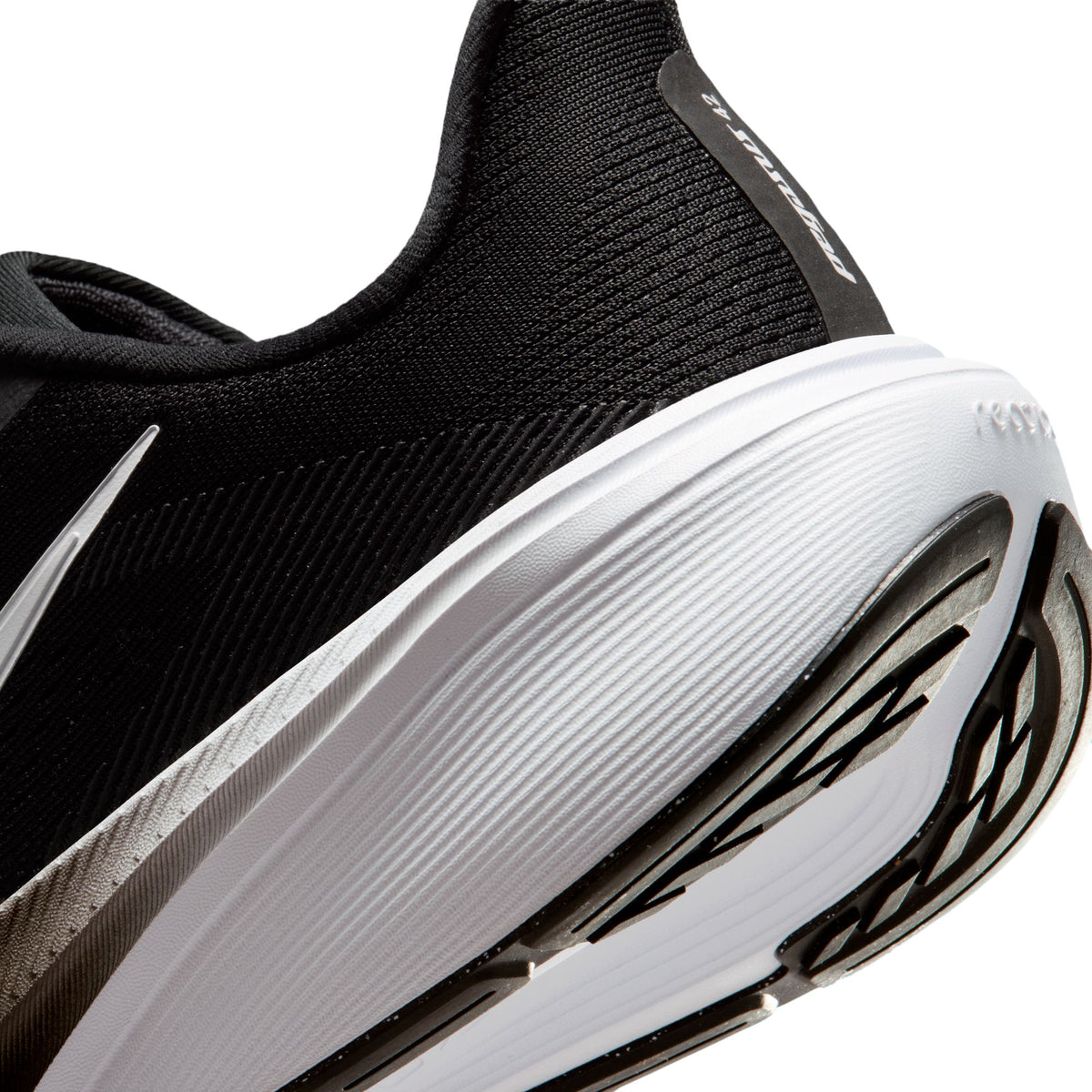 Nike Women's Pegasus 42