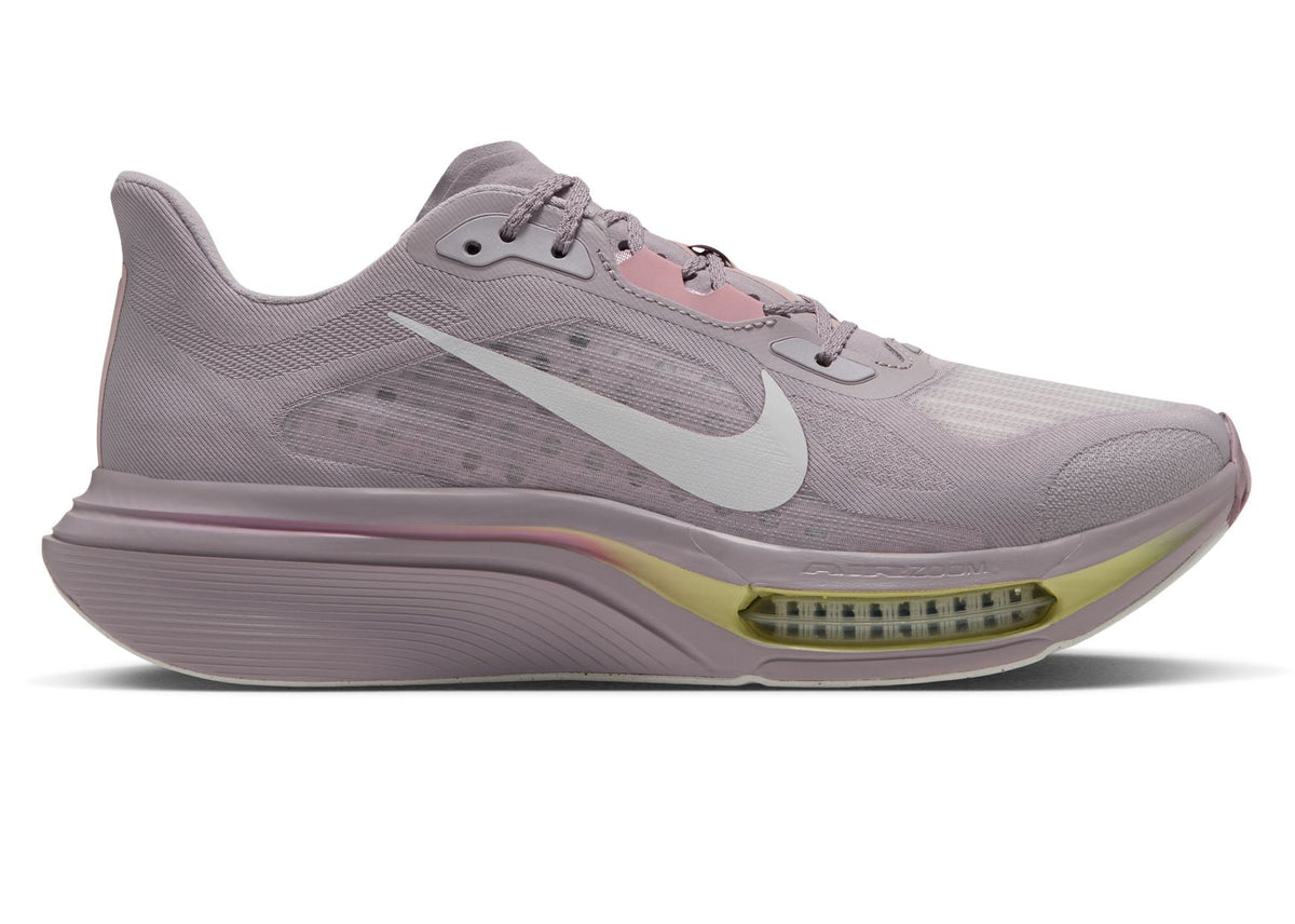 Nike Women's Pegasus Plus 2