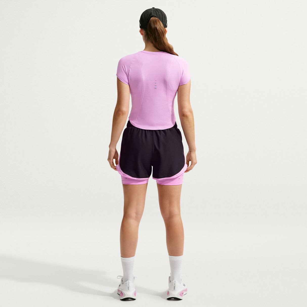 Nike Women's Swift Dri-FIT Seamless Cropped Short-Sleeve
