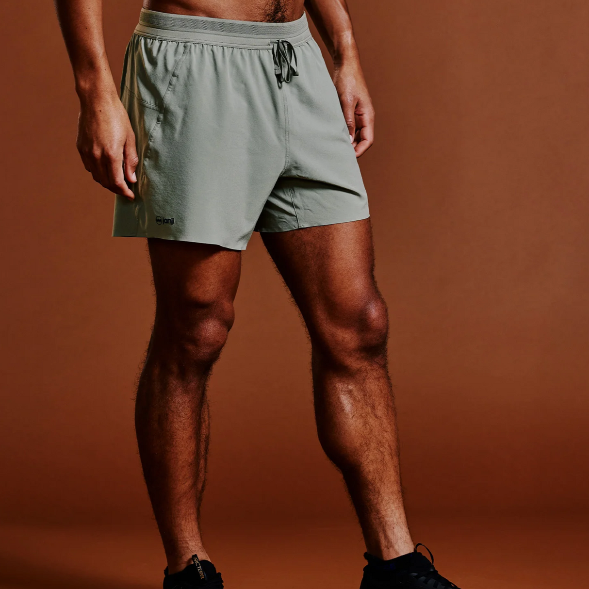 Janji Men's 5" AFO Middle Short