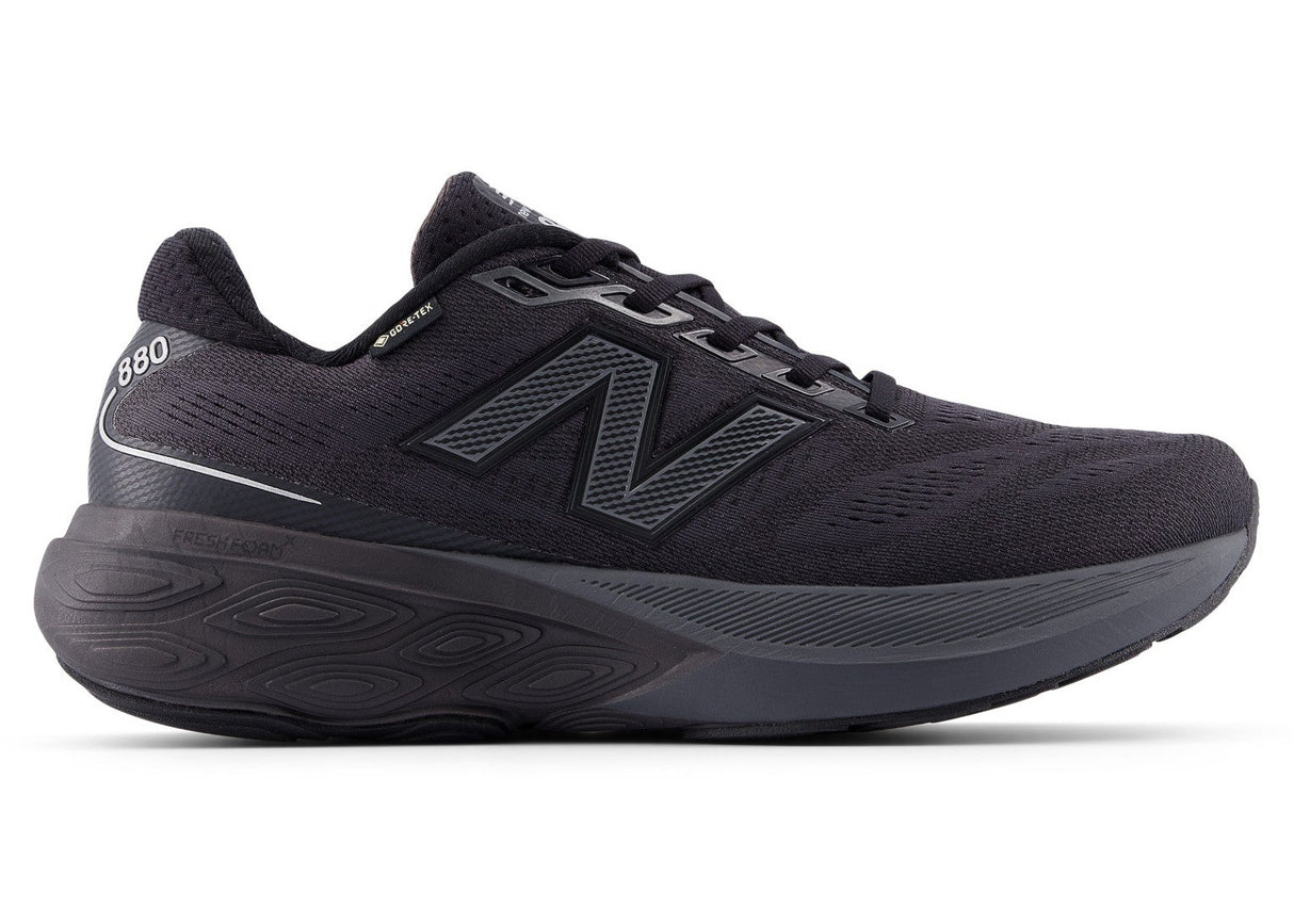 New Balance Men's 880v15 GTX