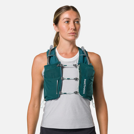 Nathan Women's Pinnacle Pro 6L Hydration Pack