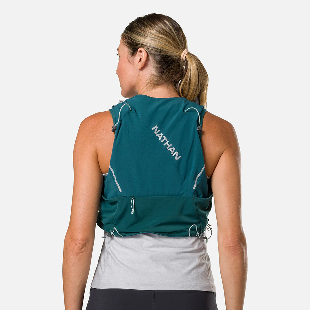 Nathan Women's Pinnacle Pro 6L Hydration Pack