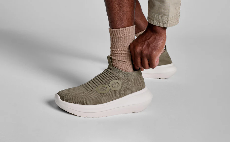 Oofos Men's Oomy Zen Shoe