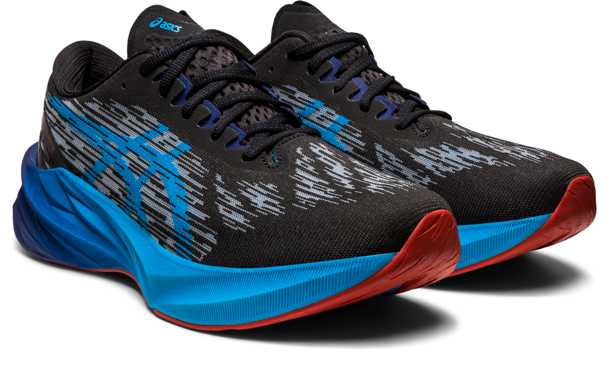 ASICS Men's Novablast 3