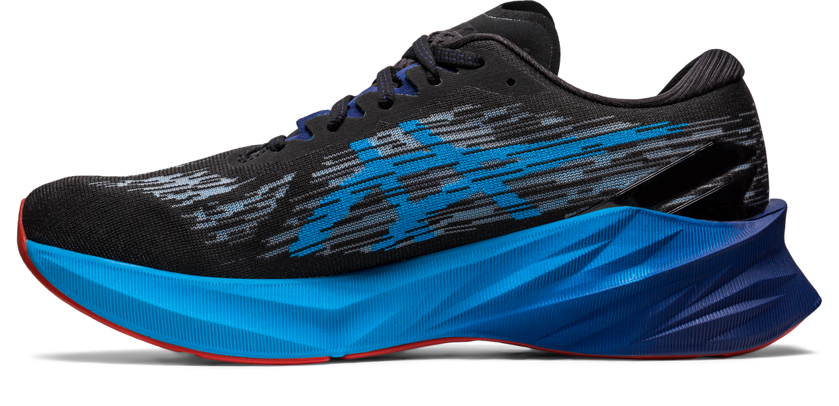 ASICS Men's Novablast 3