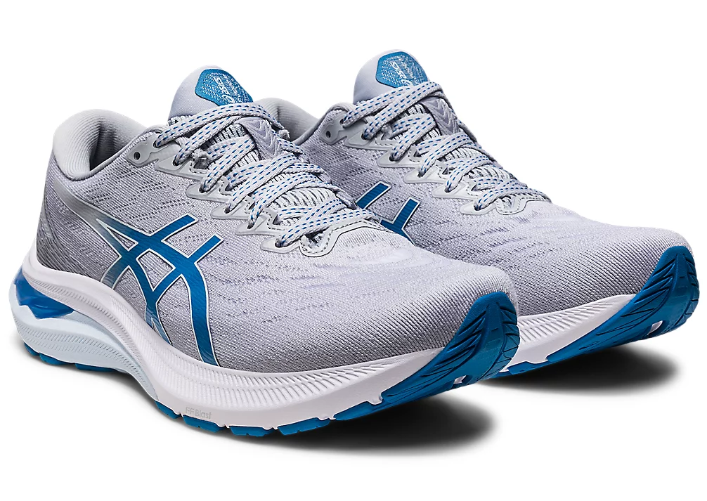 ASICS Women's GT-2000 (Wide) 11 Stable Road Running Shoe