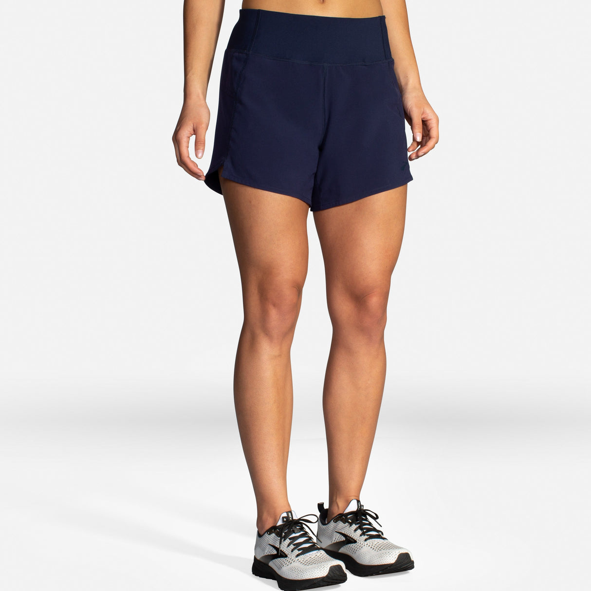 Brooks Women's Chaser 5" Short