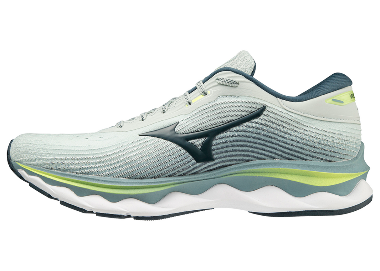 Mizuno Men's Wave Sky 5 Plush Neutral Road Running Shoe