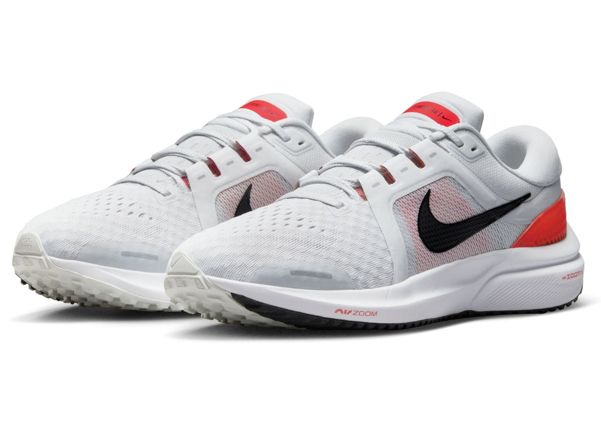 Nike Men's Air Zoom Vomero 16