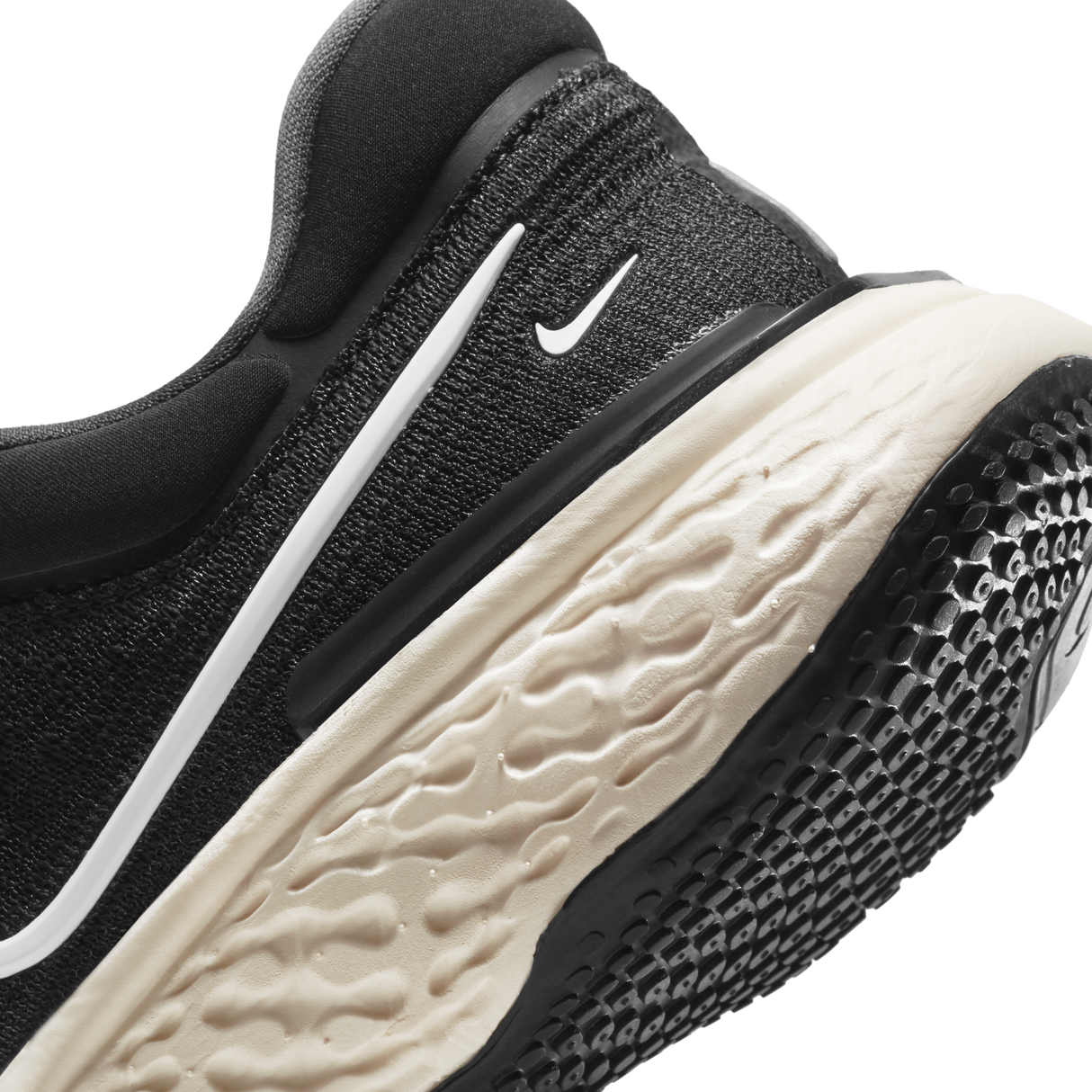 Nike Women's ZoomX Invincible Run FK