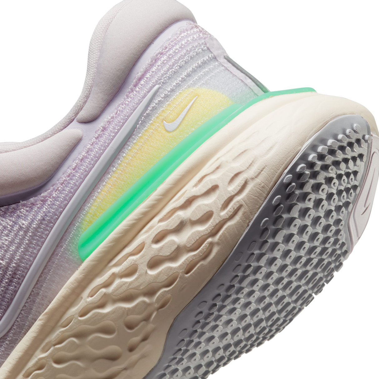 Nike Women's ZoomX Invincible Run FK