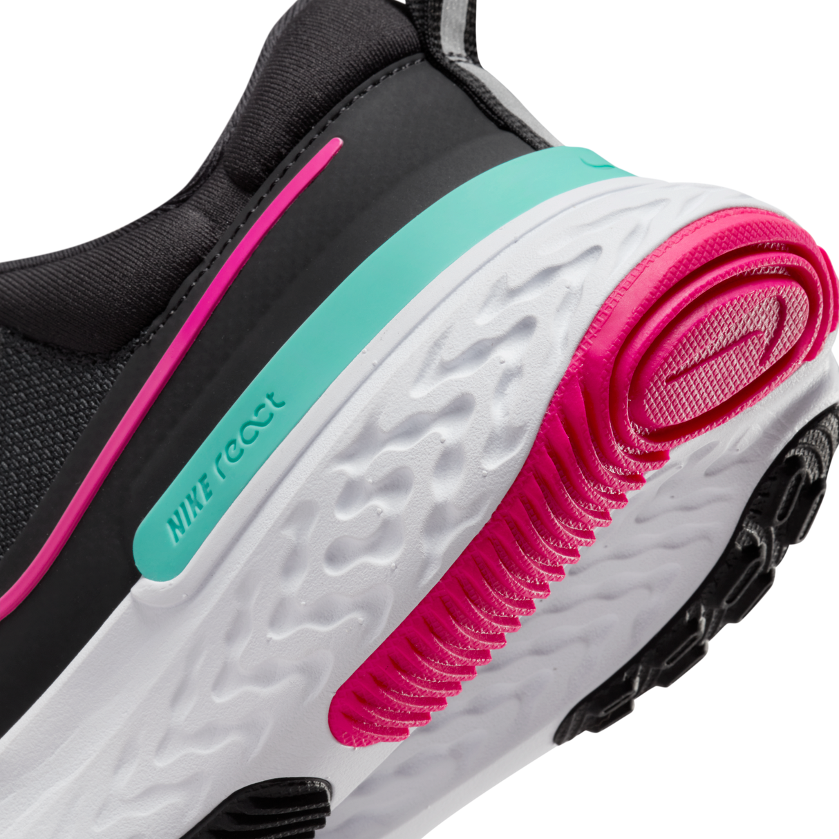 Nike Women's React Miler 2