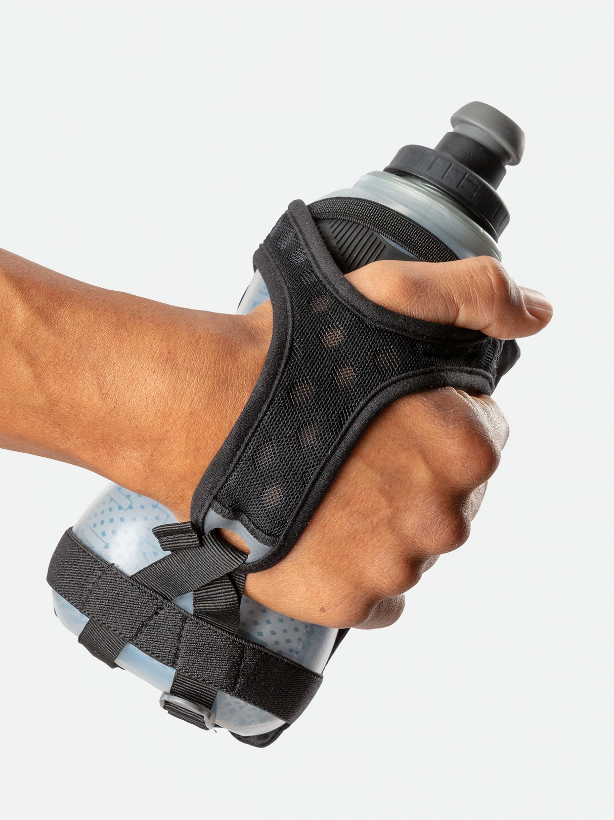 Nathan Quick Squeeze Insulated 18oz Handheld Bottle