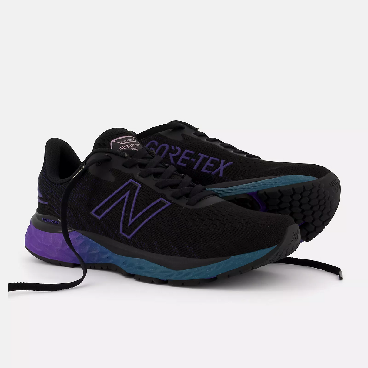 New Balance Women's Fresh Foam 880v11 GTX