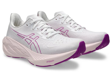 ASICS Women's Novablast 4