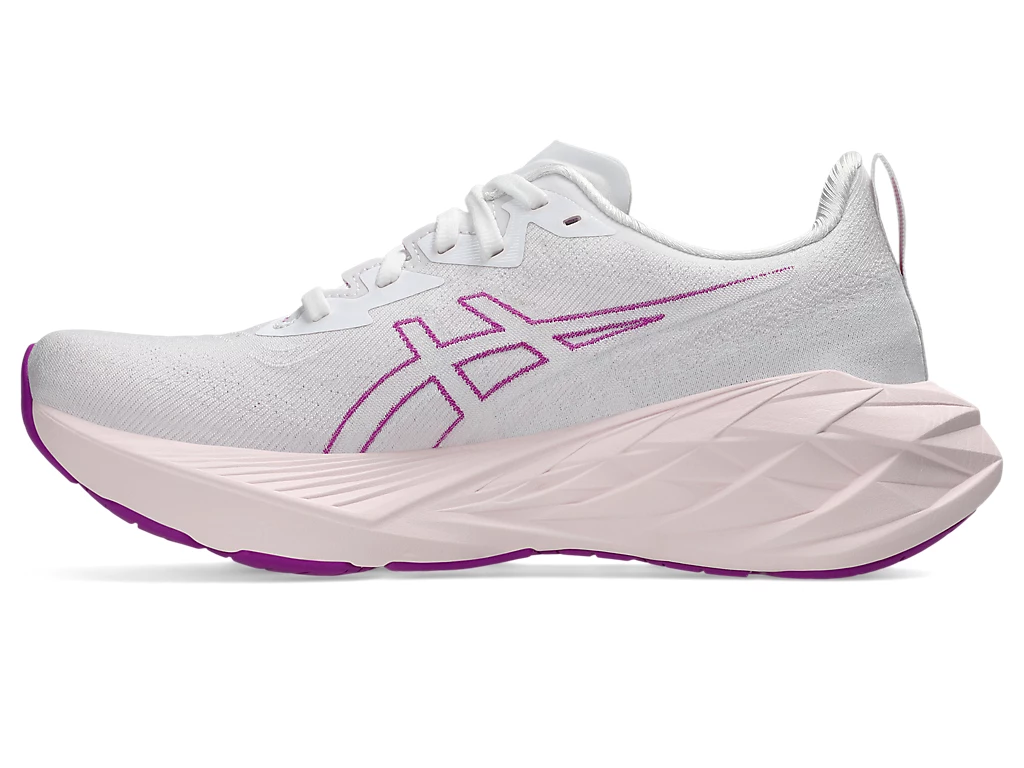 ASICS Women's Novablast 4