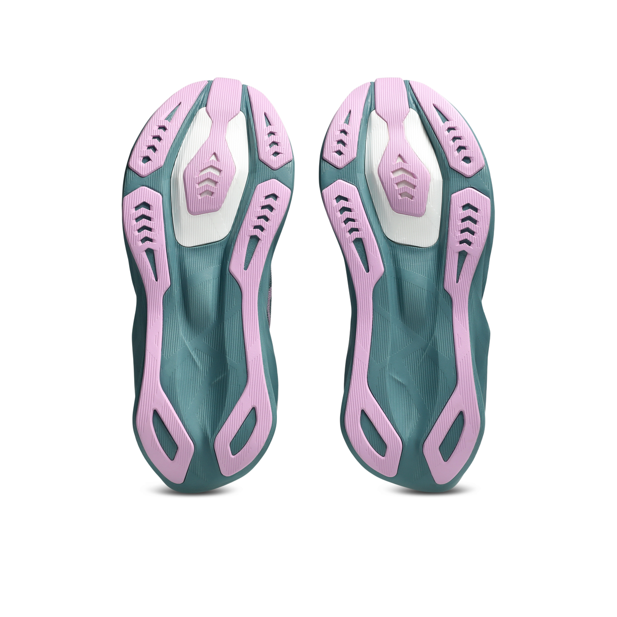 ASICS Women's Novablast 6