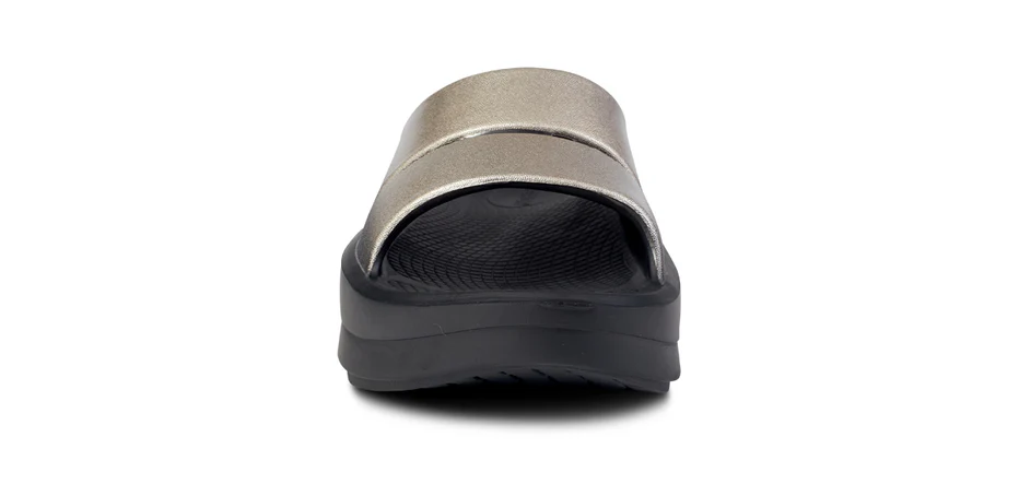 Oofos Women's OOmega OOahh Luxe Slide