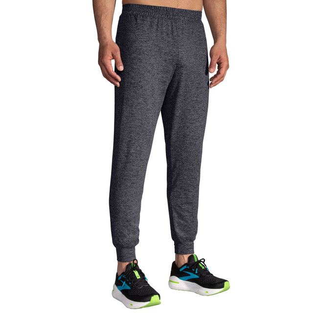 Brooks Men's Luxe Jogger tapered workout pants