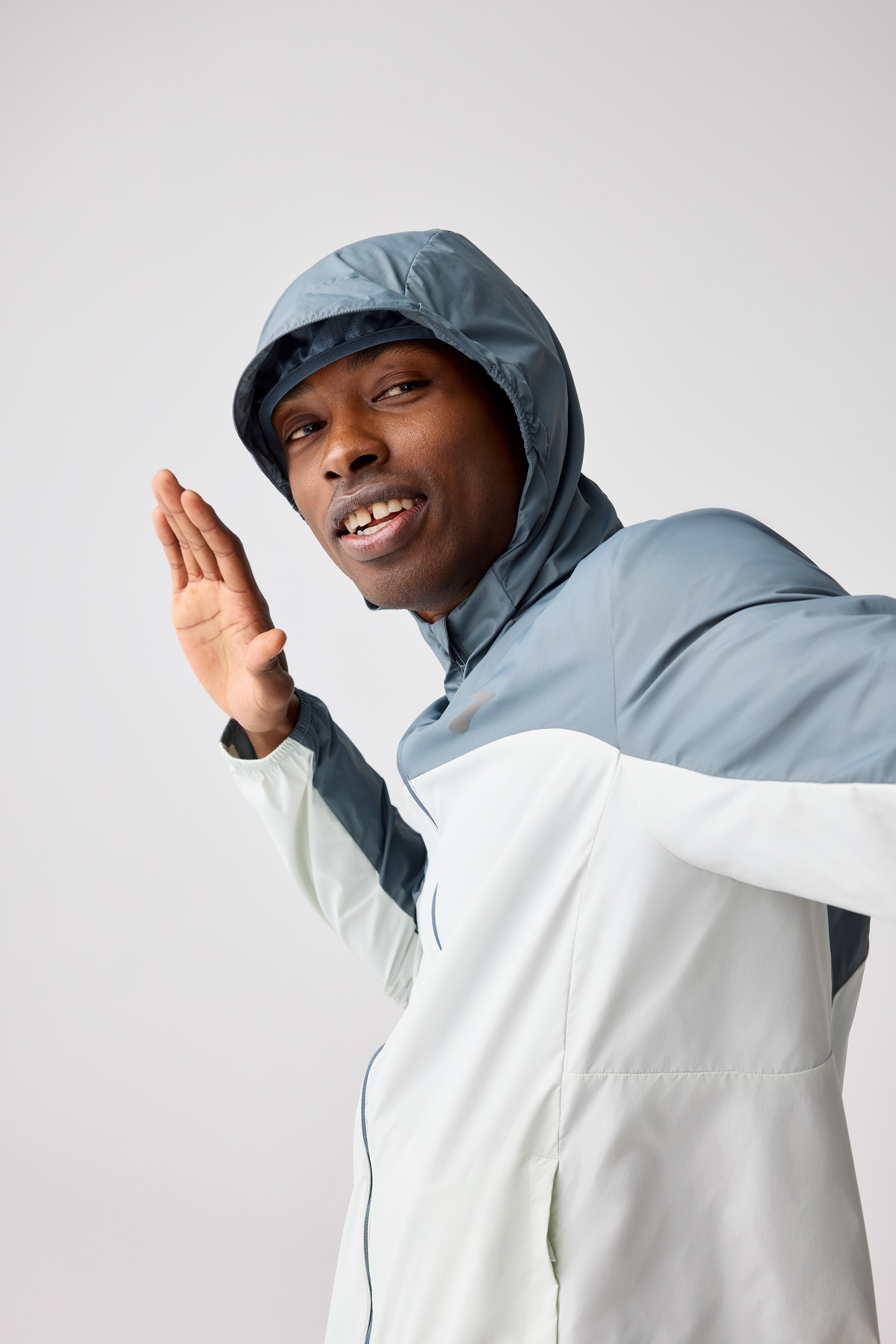 Brooks Men's Canopy Packable Jacket – Portland Running Company