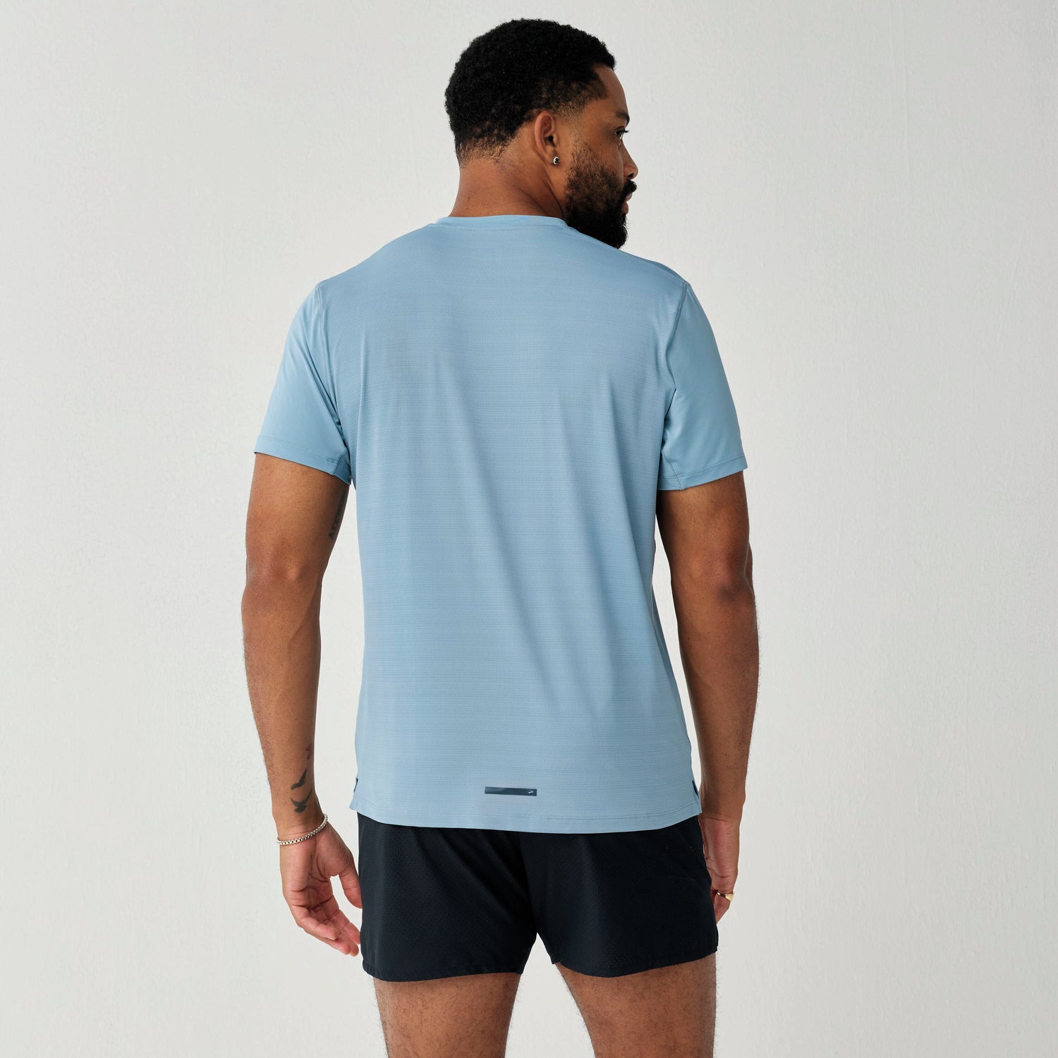 Brooks Men's Dash Cooling Short Sleeve