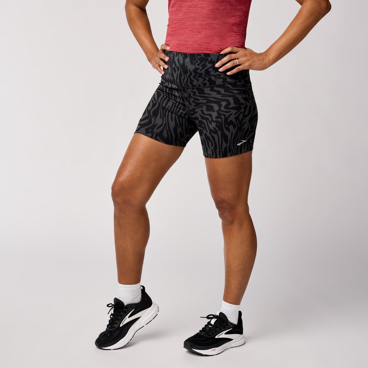 Brooks women's Spark 5" Short Tight for running